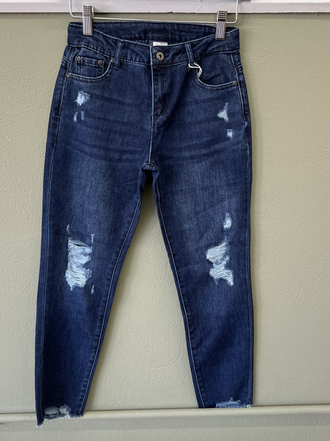 Destructed Weekender Skinny Jeans