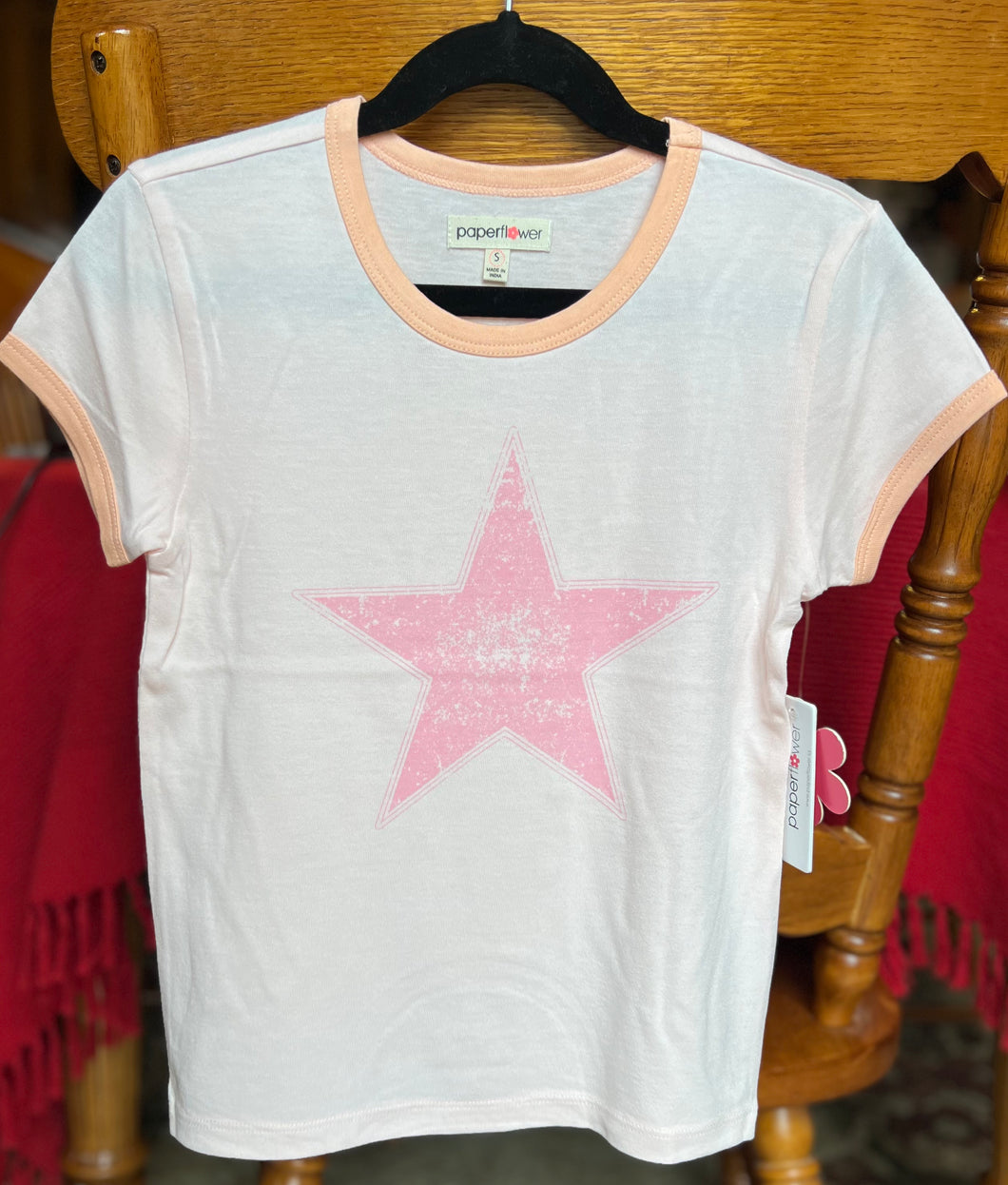 Distressed Star Graphic Tee peach