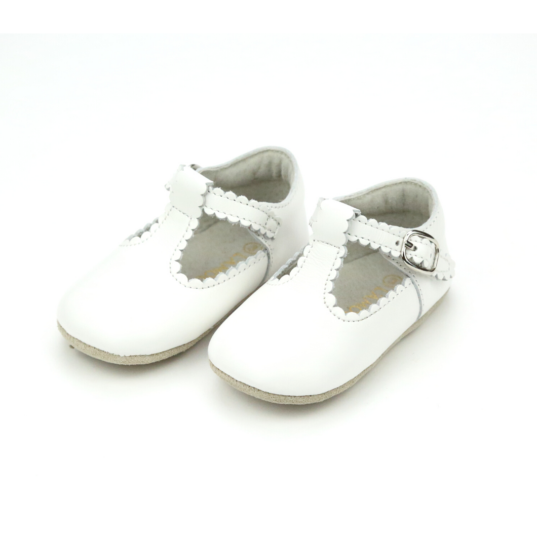 Elodie Girls Scalloped T-Strap Mary Jane Crib Shoe (Infant) - White