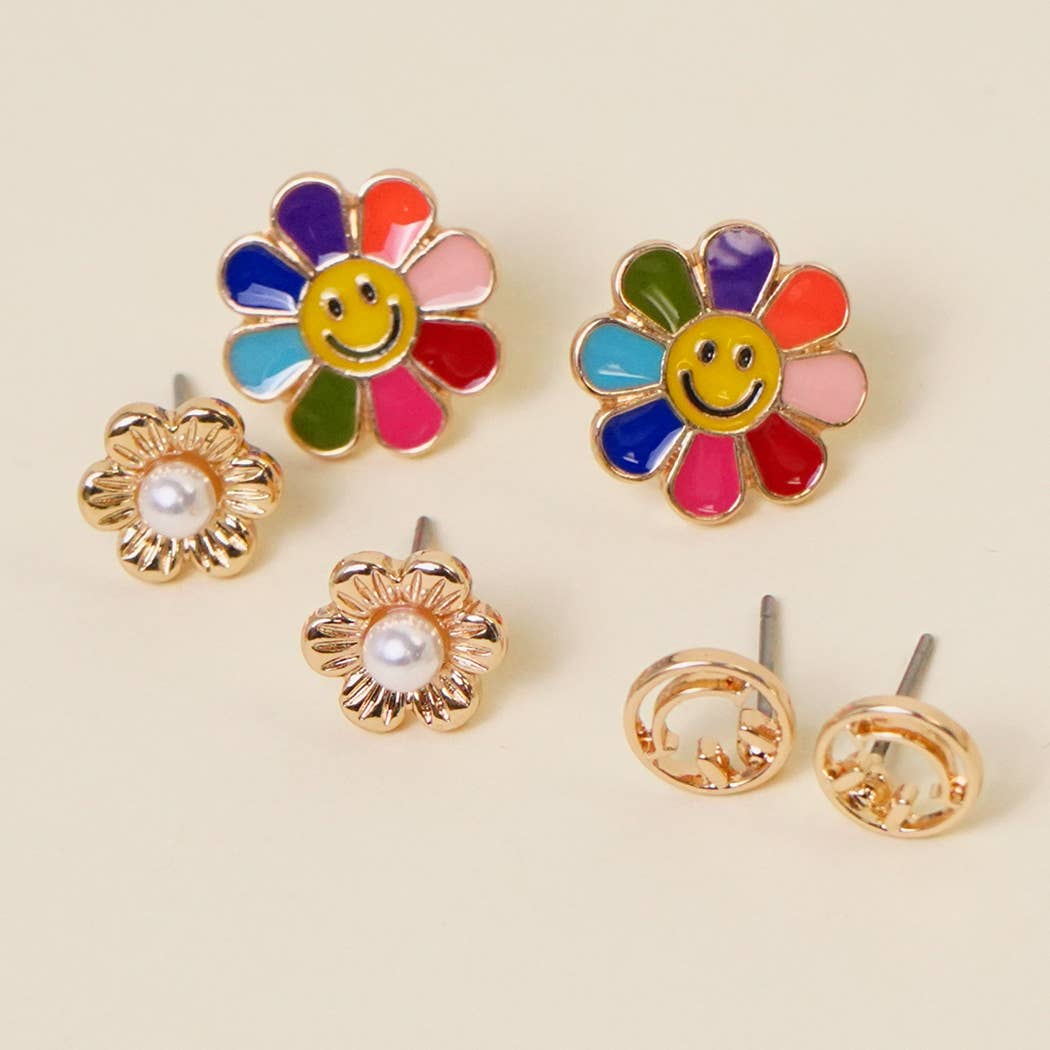 Smile Pearl Flower Stud Earrings