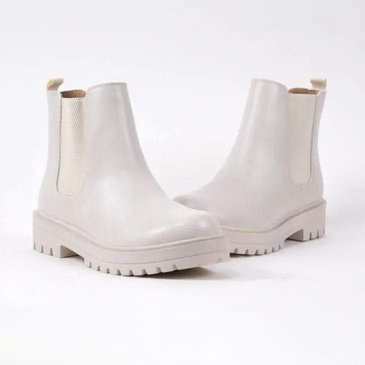 Pilot Chelsea Boot